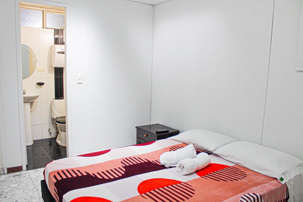 El Cable Hostal Manizales Eksteriør billede