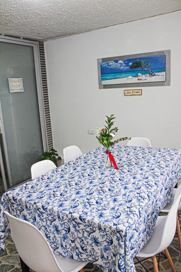 El Cable Hostal Manizales Eksteriør billede