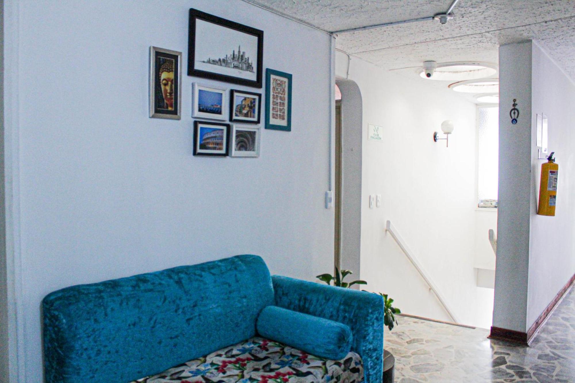 El Cable Hostal Manizales Eksteriør billede