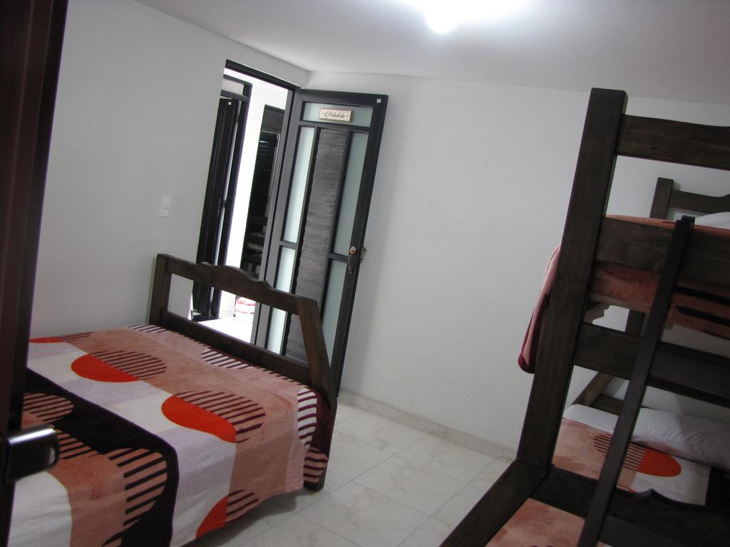 El Cable Hostal Manizales Eksteriør billede